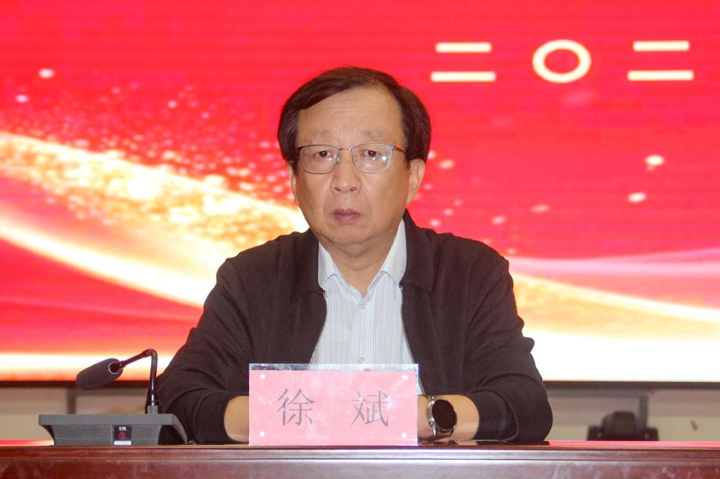 共同开启大学新篇章