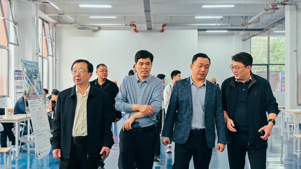 爱体育(中国)app下载2026 届